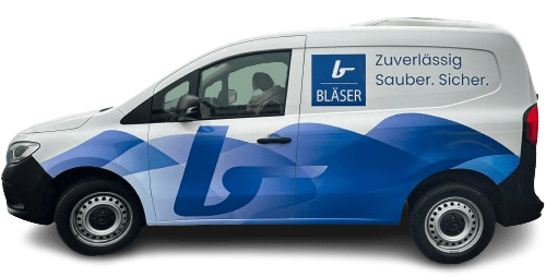 Einsatzfahrt zu einer Bauendreinigung